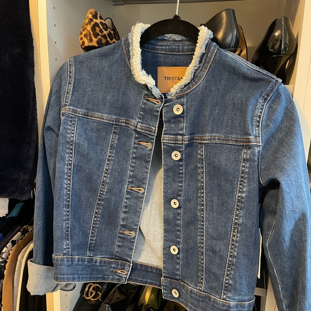 Jean jacket with pearl embellished collar